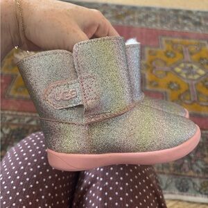 Like-new kids UGG boots